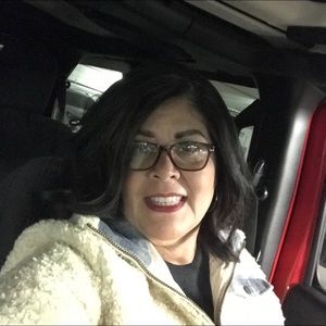 Meet your Posher, Diane